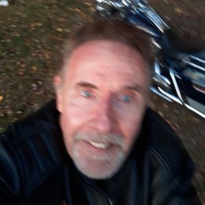 Meet your Posher, Charles